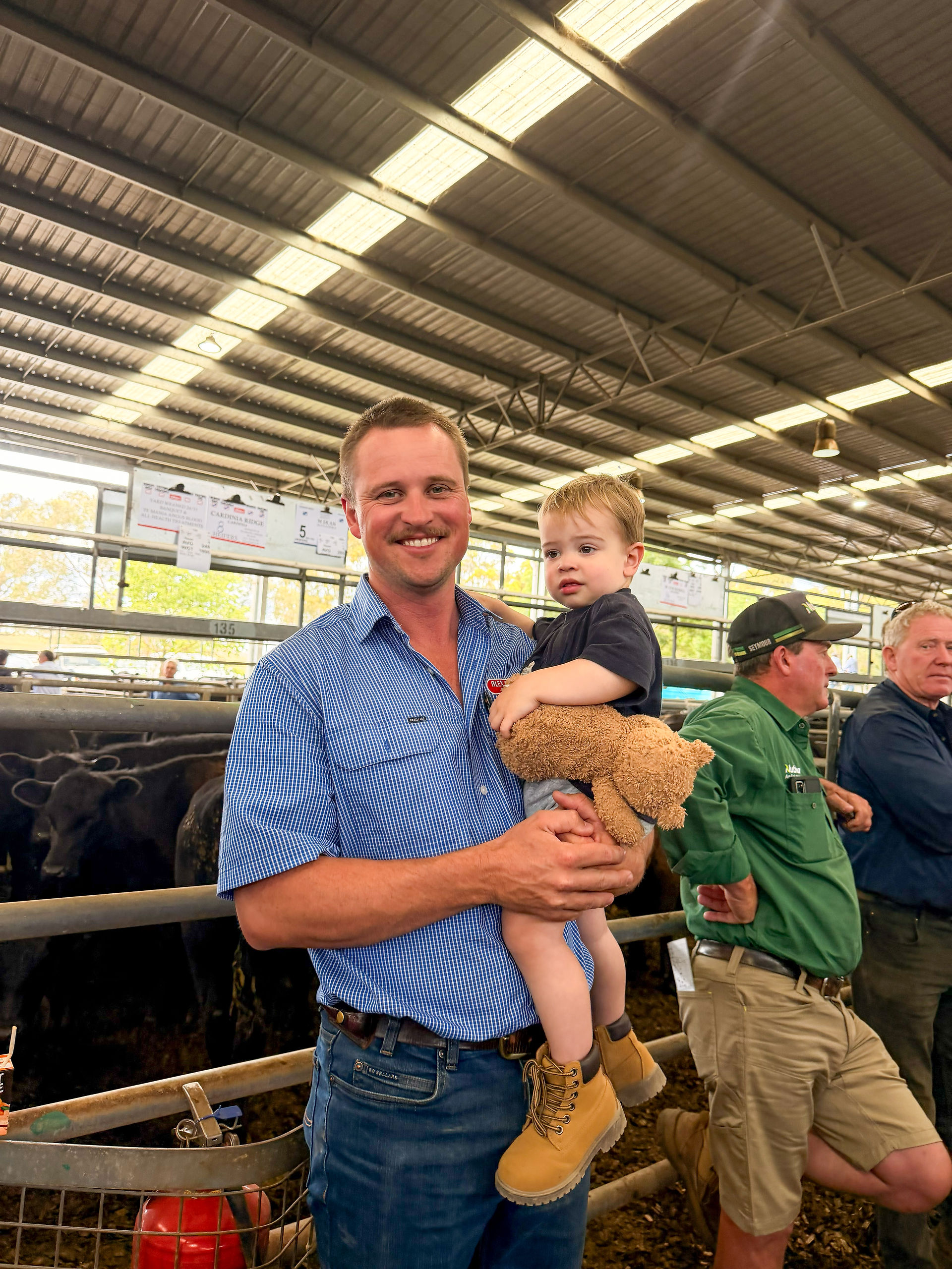 Morgan and Alby from Alex Scott & Staff attending today’s Yea Saleyards sale