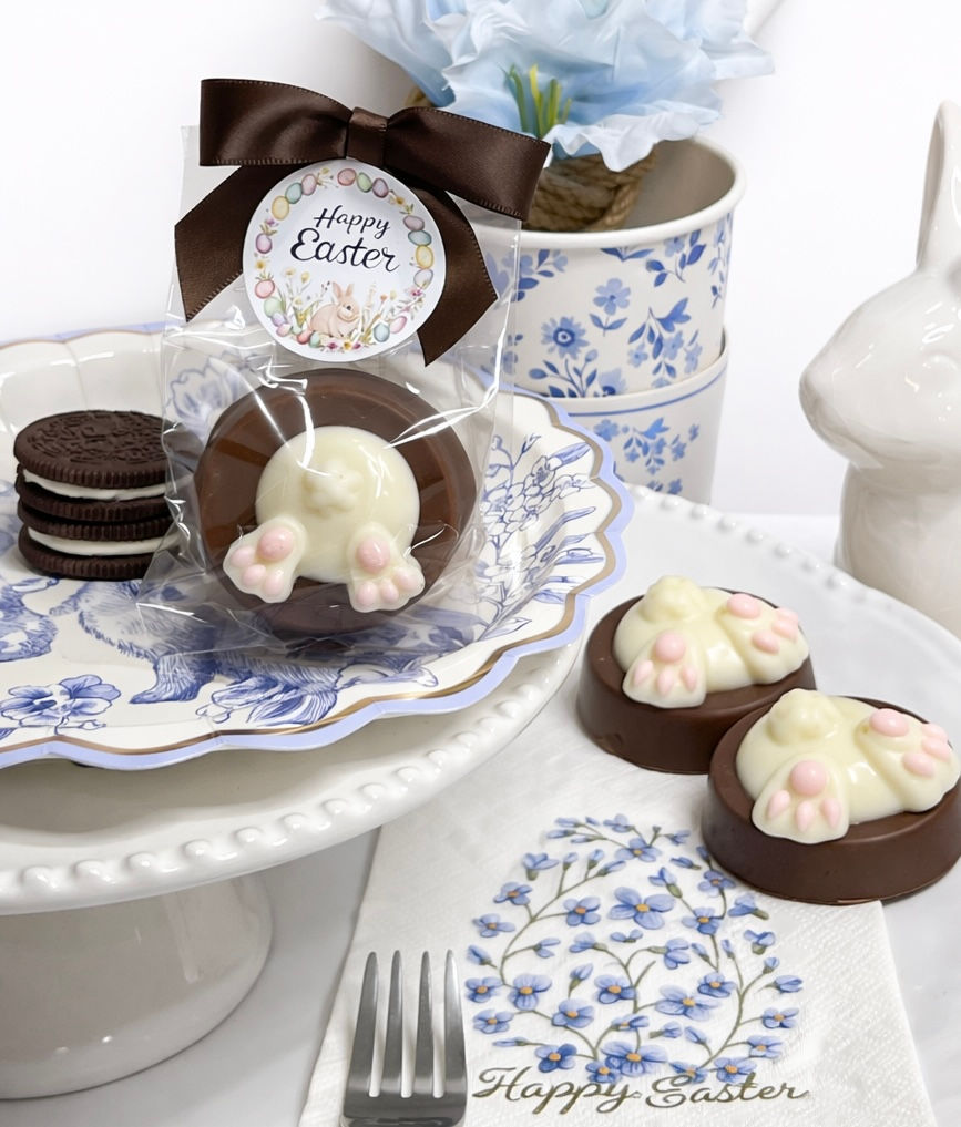 Bunny Tail Oreo Cookie