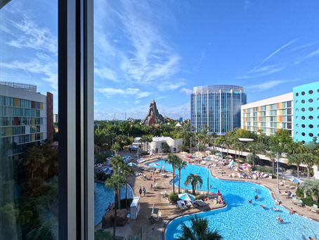 Hotel Review: Universal's Cabana Bay Beach Resort