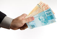 Trabalhador já pode usar FGTS para garantir empréstimo consignado.‏‏‏