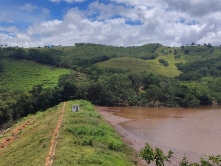 Medidas Emergenciais para Barragem em Porteirinha Após Rompimento Parcial e Seus Impactos