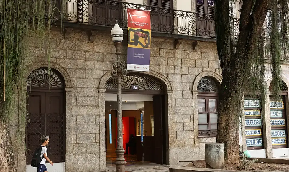 Explorando o Novo Museu do Folclore no Jardim do Museu da República no Rio de Janeiro