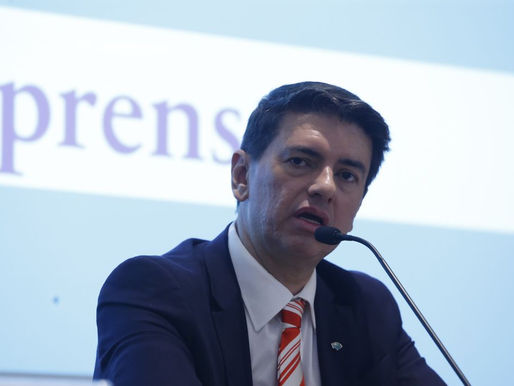 Oferta de crédito impulsionou venda de veículos em 2024, diz Fenabrave
