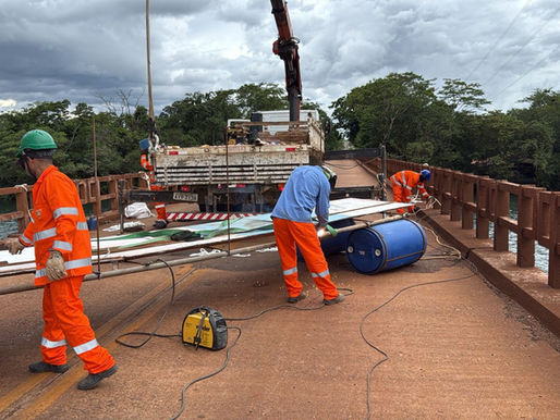 Recuperação da Ponte de Água Vermelha: DER-MG Inicia Intervenções Cruciais para o Escoamento Logístico no Triângulo Mineiro