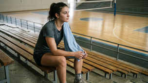 Saúde mental leva atletas a repensarem carreira e expõe pressão no esporte profissional