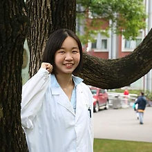 grace lau_edited.jpg