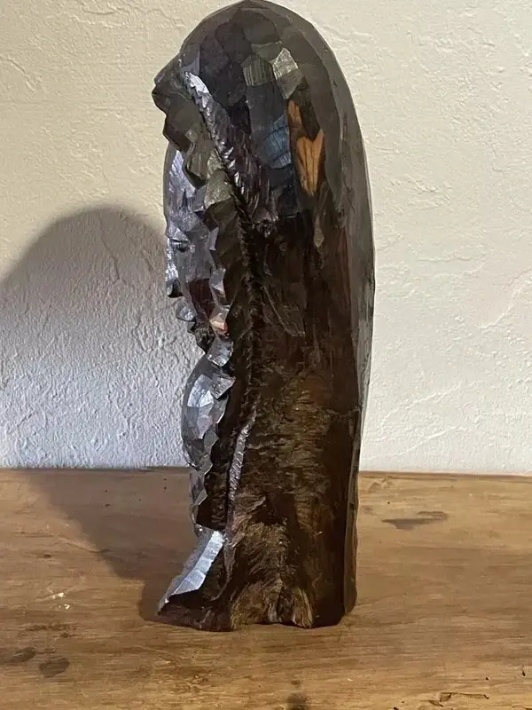 Sculpture africaine primitive double tête en bois d’ébène – 30 cm