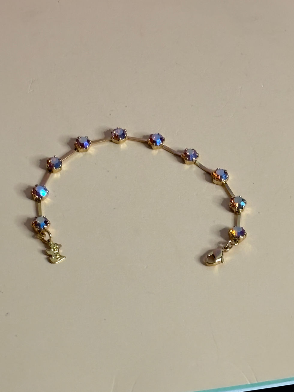 Bracelet Agatha doré cristaux Topaze fantaisie 17 cm