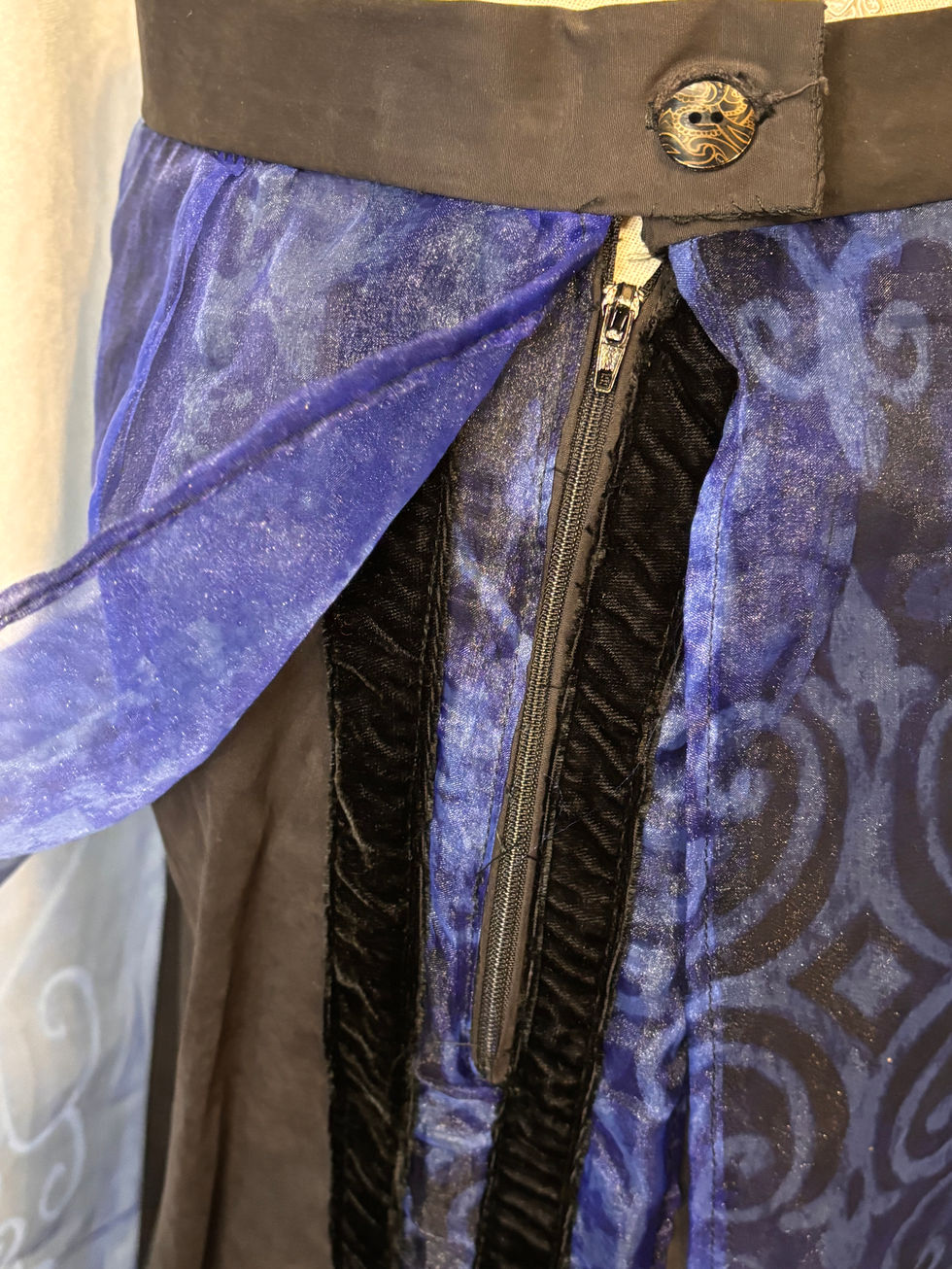 Ensemble Hania haut & jupe bleu marine et noir T38/40 – Pièce unique