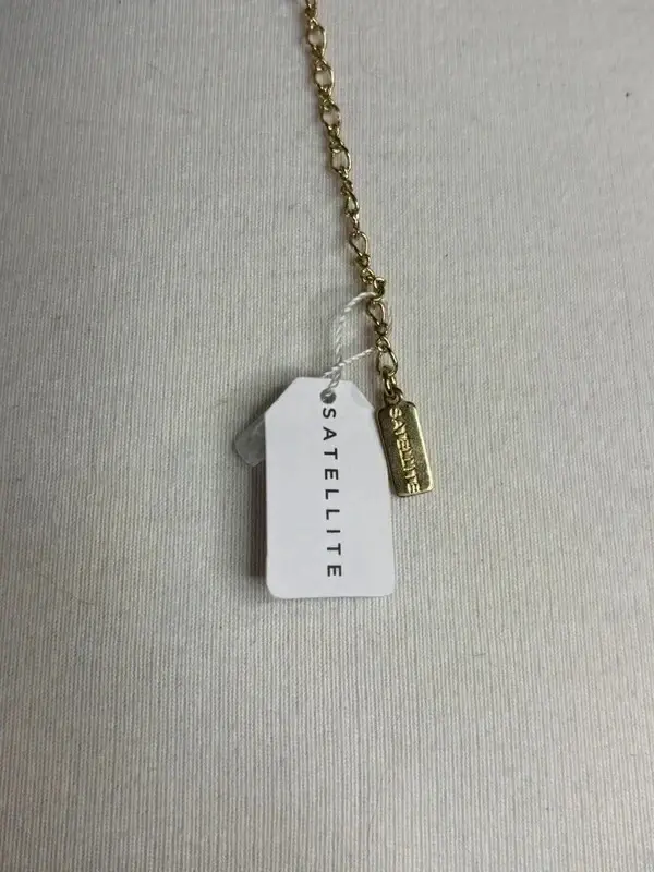 Satellite collier doré plaqué or 14 carats turquoise – cristaux et perles nacrées