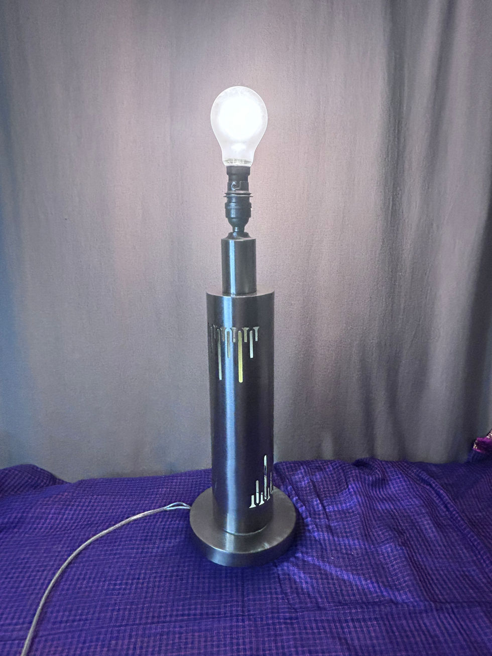 Lampe Totem vintage métal brossé Space Age années 1970 – 45 cm