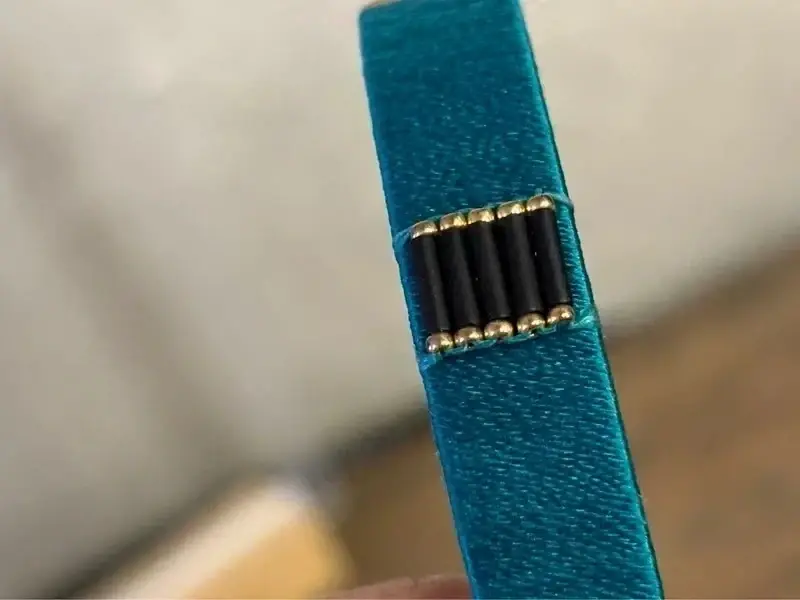 Satellite bracelet jonc manchette doré à l’or fin 14/18 carats bleu roi turquoise