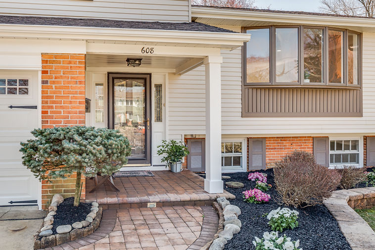 608 Old Orchard Rd-3.jpg