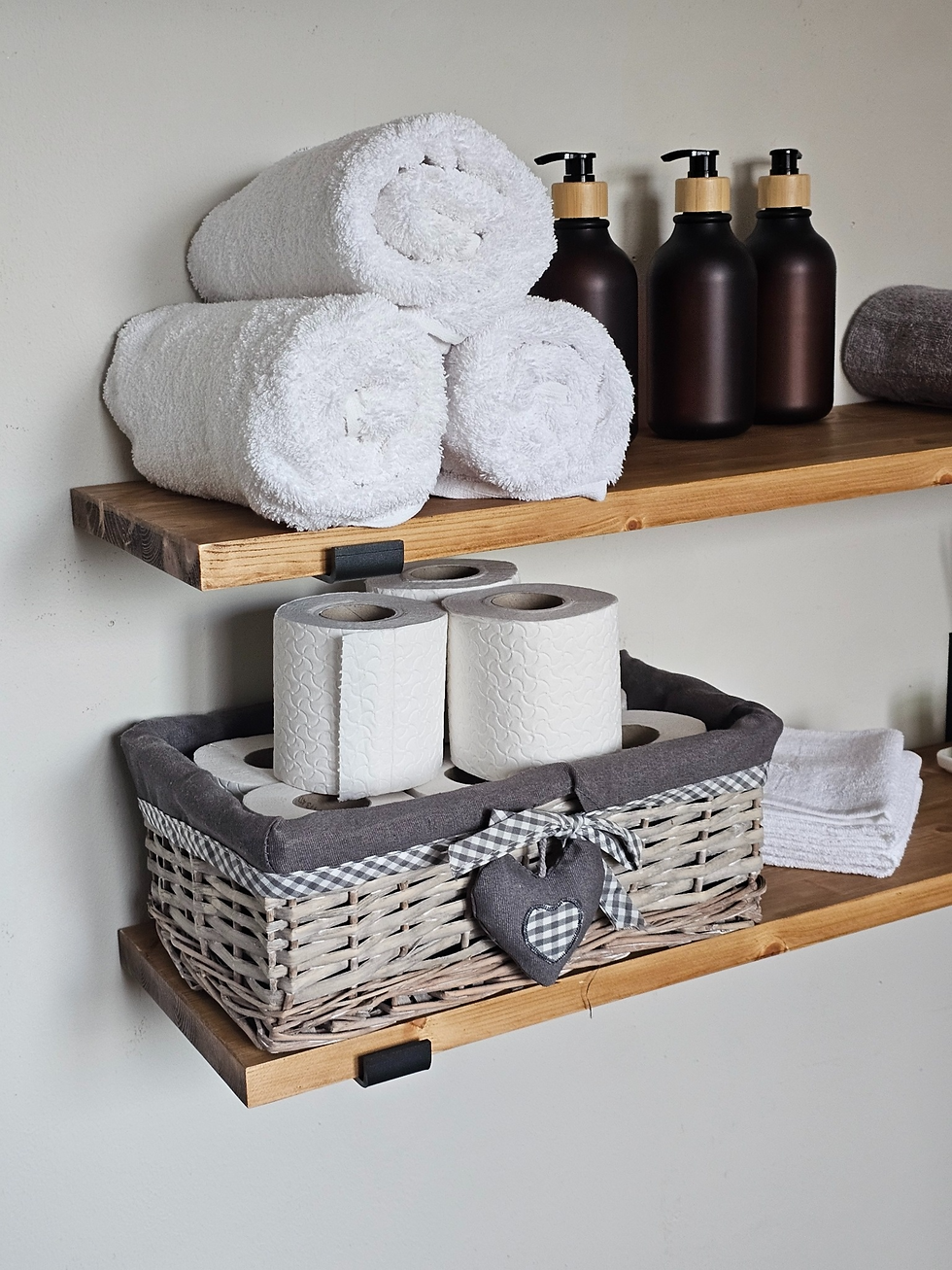 bathroom wall shelves