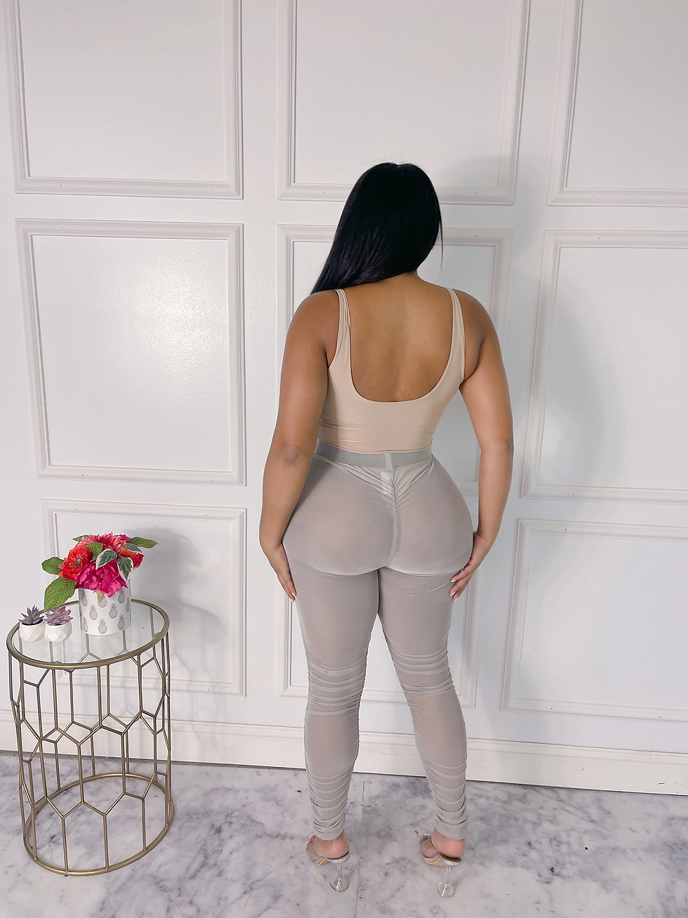 Thumbnail: Dreamy Mesh Leggings