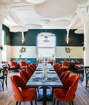 En tant que photographe spécialisé pour les entreprises, je vous offre mes services pour m