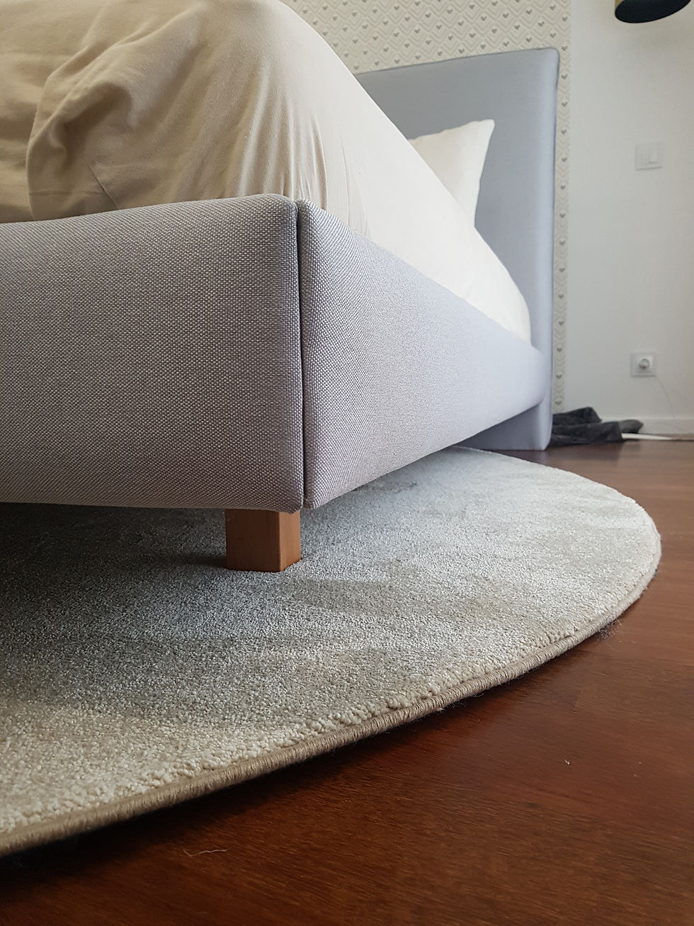 Miniatura: Cama com cabeceira estofada - 180Lx140Ax12P cm