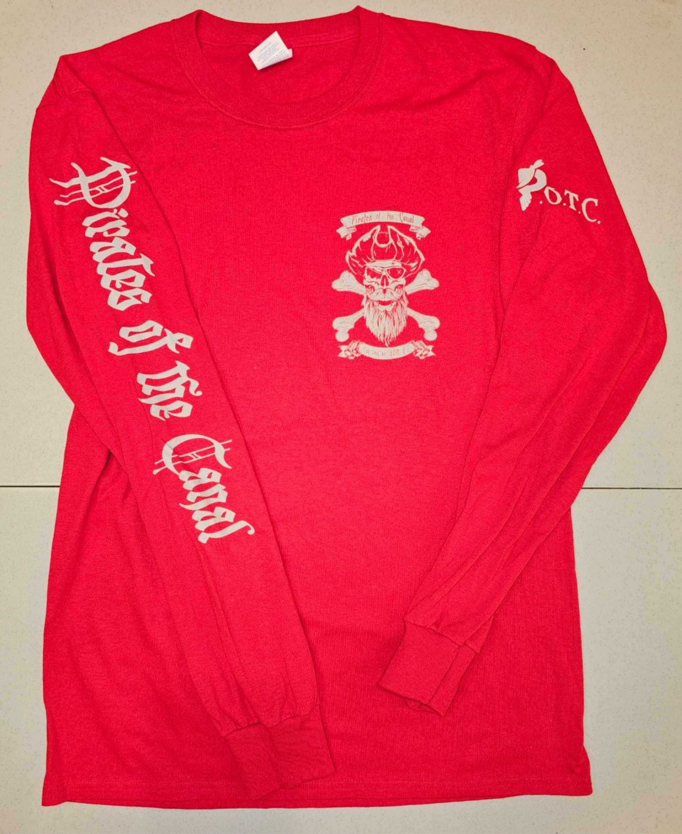 Red long sleeve front