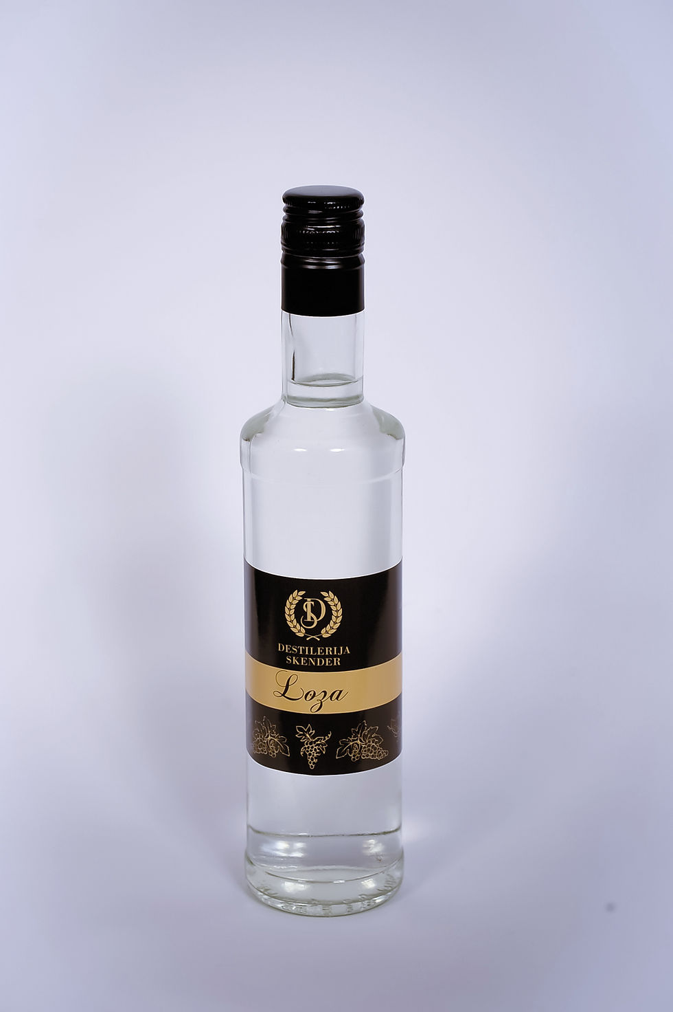Miniaturbild: Loza Voćna rakija od grožđa