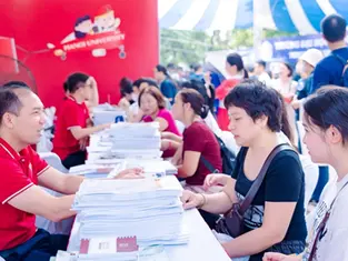 "Hanoi University's 'Easy-to-Apply' Admission Score Calculation Formula