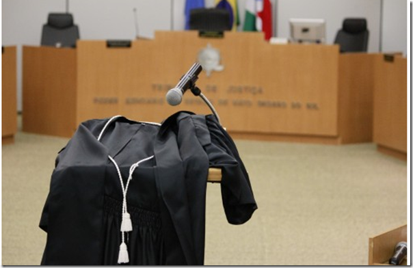 Tribunais Superiores