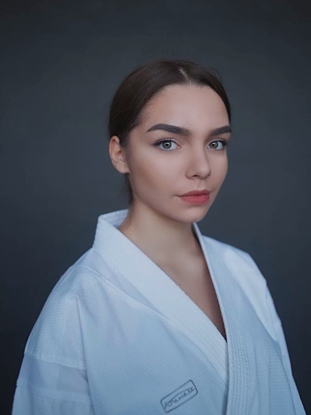 азарова.jpg.gif