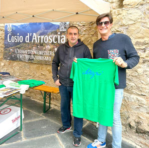 Paolo Strescino durante la campagna elettorale per le Regionali in Liguria del 2024