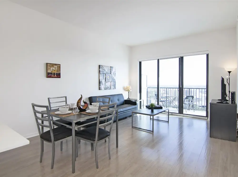 Caregiver-friendly furnished living room in unit 1610 at Vantage near TMC