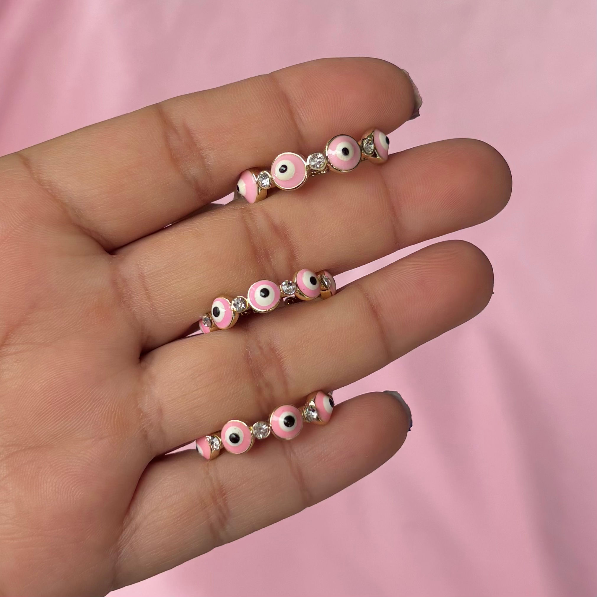 Pink ojo ring 