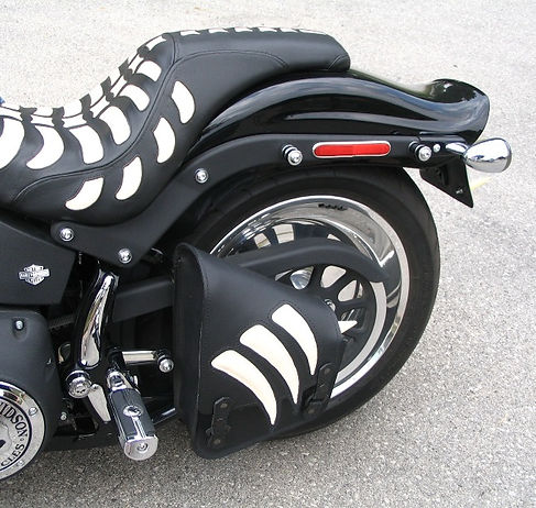 Custom swing-arm bag for Harley-Davidson