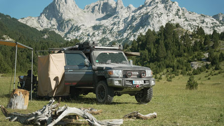 ARB Duschzelt (ENSUITE) – Luxus im Outdoor-Duschabenteuer
