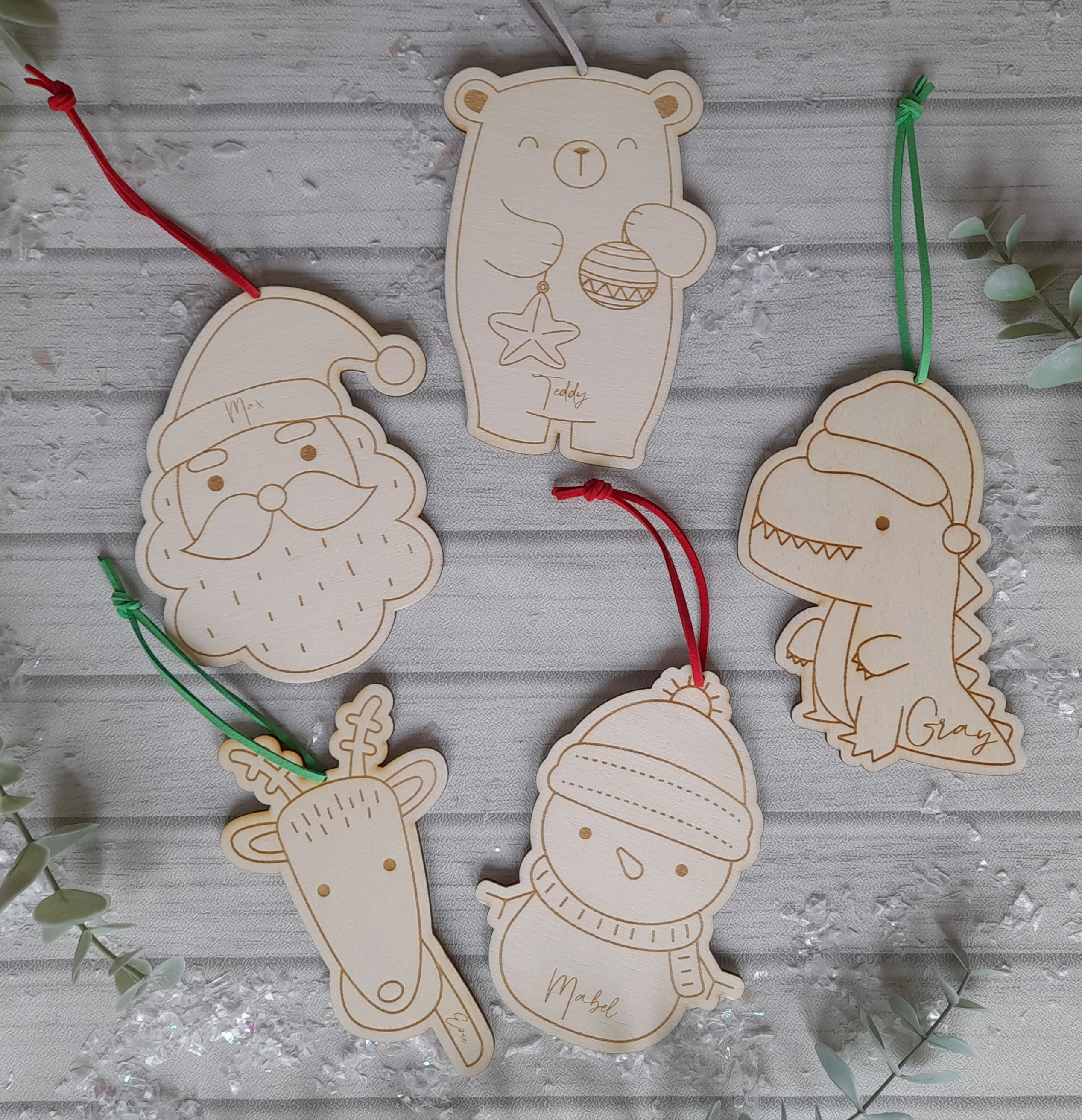 Wooden Personalised Engraved Christmas Baubles
