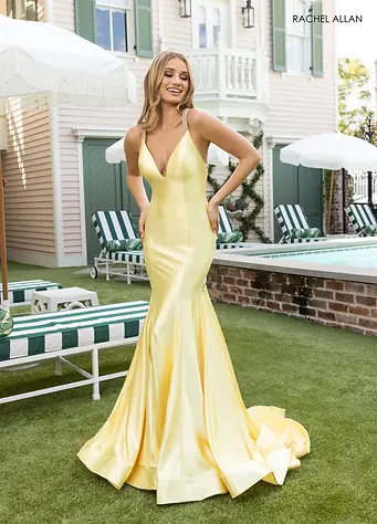 prom-dresses-808286-1-1760810930.webp