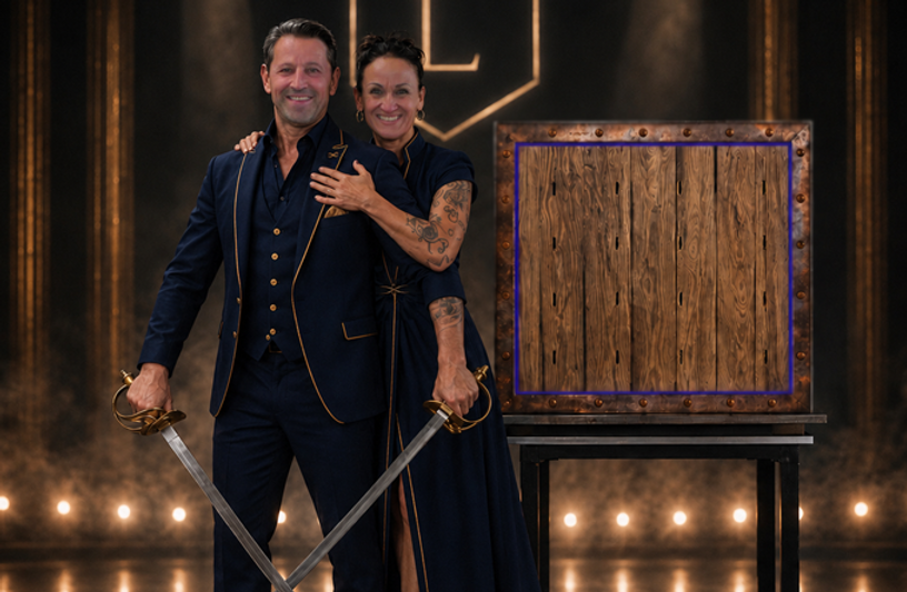 Claudia und Michael zeigen eine moderne Illusion. Es ist eine Box in welche Claudia klett