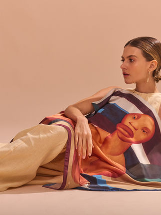 Vestindo Tarsila: Scarf Me traduz o modernismo em moda brasileira