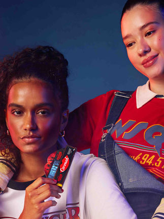 C&A e Carmed levam Stranger Things para o Mundo Invertido da moda