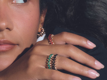 Clash de Cartier ganha cor, movimento e novos volumes