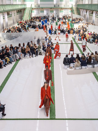 Lacoste SS26: o vestiário como palco da elegância esportiva