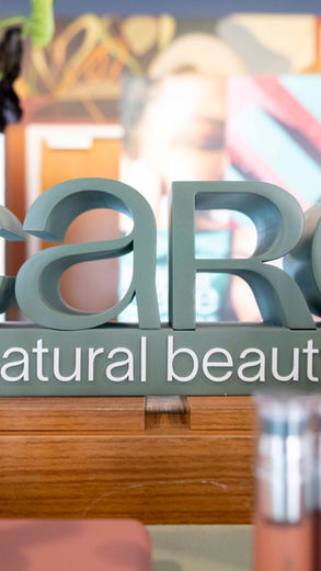CARE Natural Beauty conecta arte e beleza em novos lançamentos