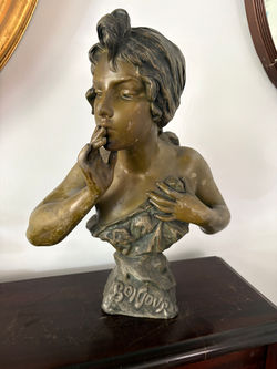 Sophia's Estate Sales, Rogers Park, Chicago IL