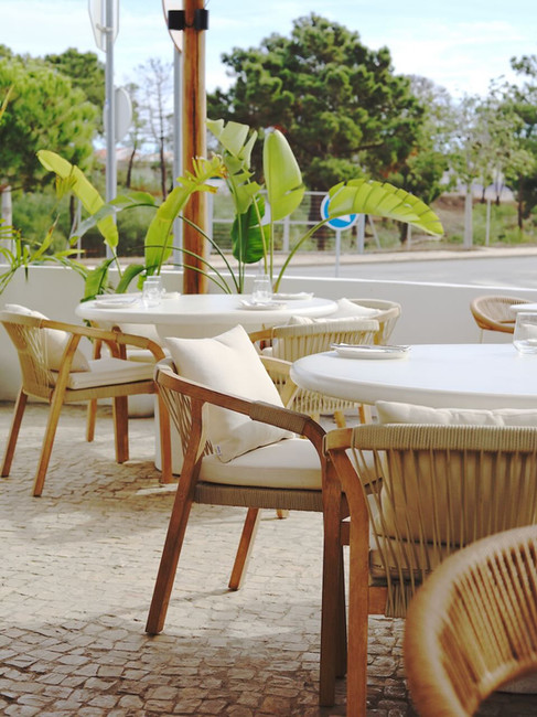 A breakfast spot in Albufeira, Algarve with a sunny terrace