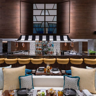 Market Kitchen - fusion dishes in a beautiful setting