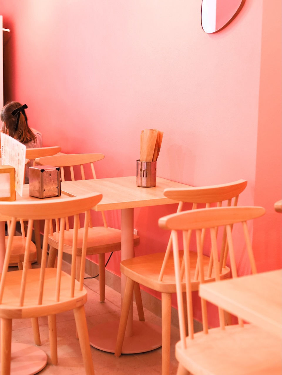 A pink coloured cafe in Albufeira