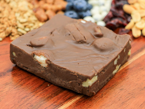 Rocky Road Fudge 6 oz | FoxFudge.com
