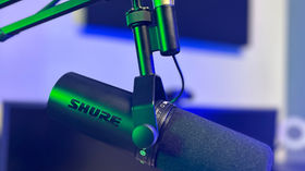 shure mv7　と　cloudlifter cl-1　２点セット　① How to Connect a Cloudlifter CL-1 with a Shure MV7x