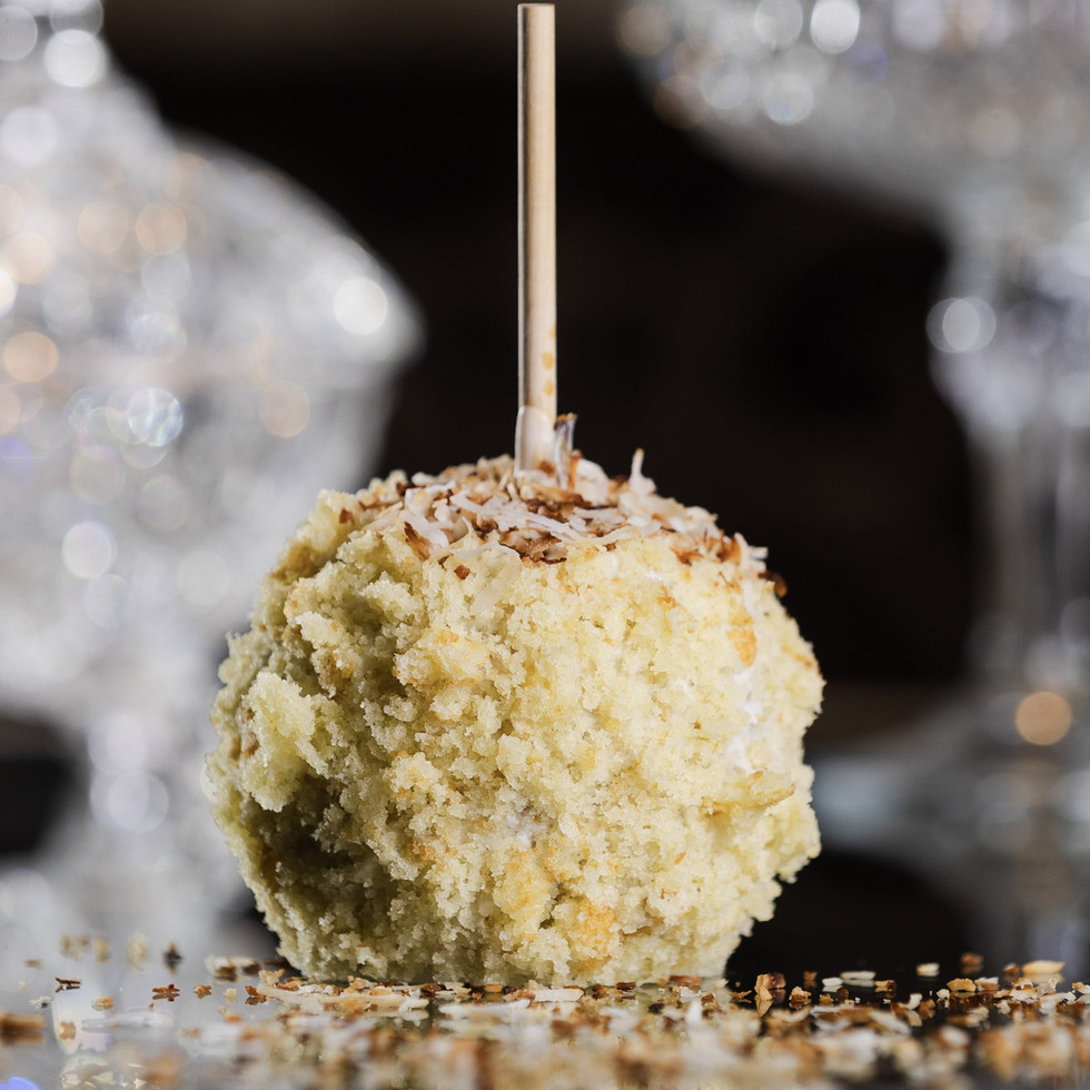 Toasted Coconut White Chocolate Gourmet Caramel Apple