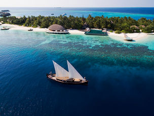 Huvafen Fushi Maldives launches underwater 'SpaQuarium"