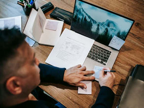 38 Best Side Hustles For The Holidays To Make Money