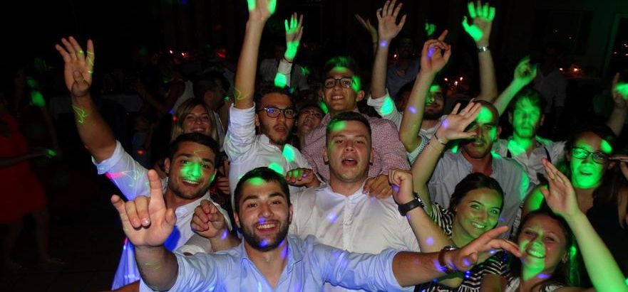 Mariage de Mélanie & Jean-Baptiste
Salle « Tour Carrée », DOMANCY
Samedi 27Juillet 2019
www.anim