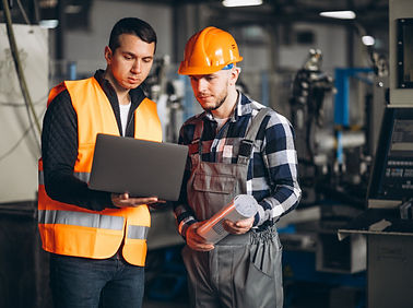 two-colleagues-factory_1303-14331.jpg